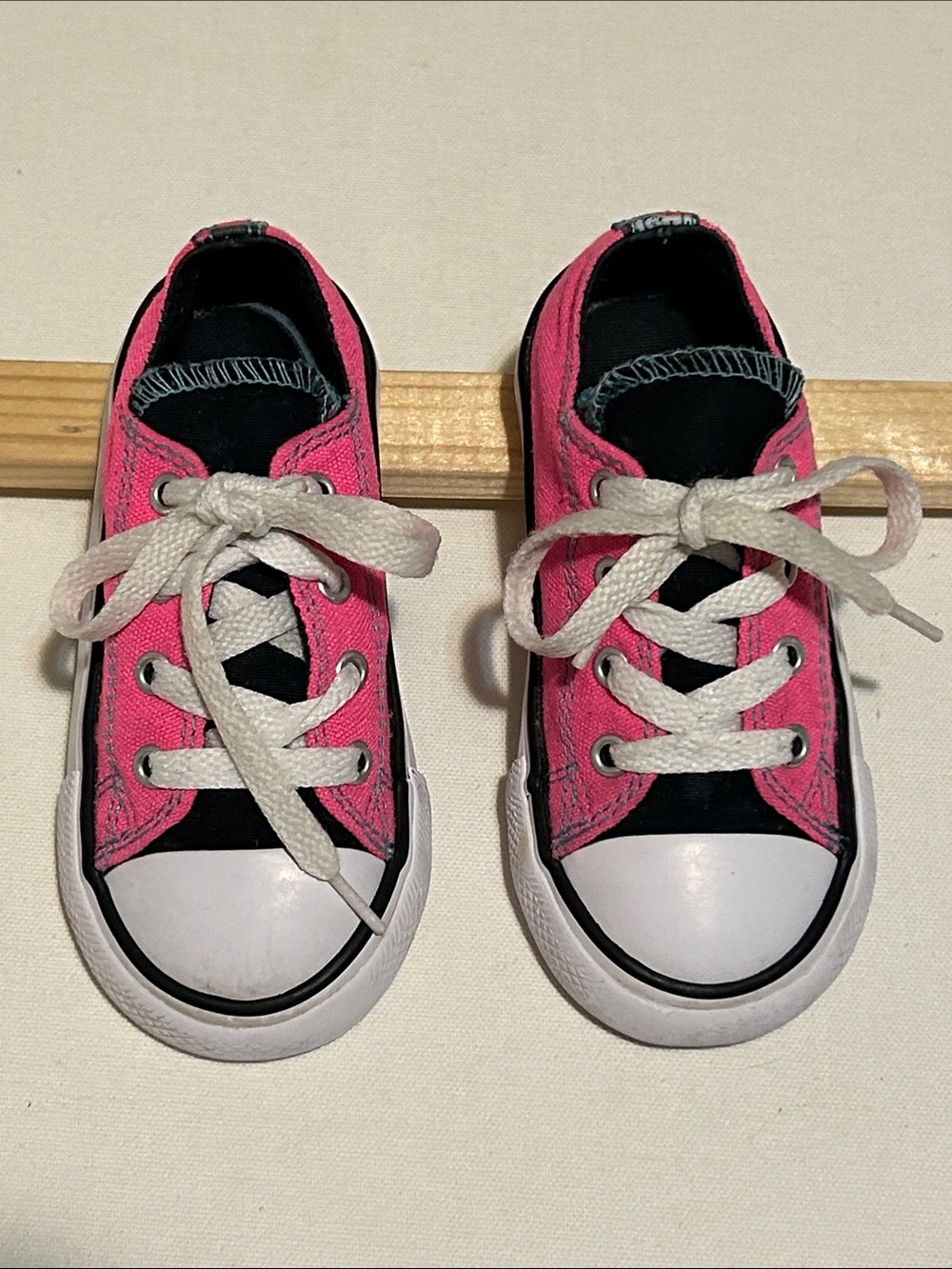 Kids Pink Canvas Lace-Up Sneakers